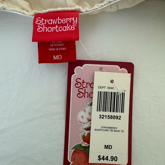 Strawberry shortcake top - Picture 4 of 4